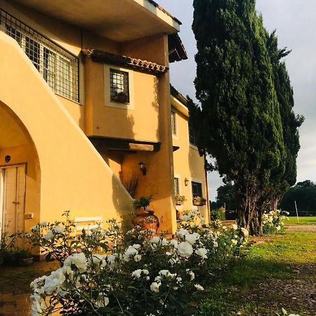 Bed and Breakfast Borgo Del Gelso à Olgiata Extérieur photo